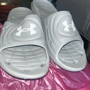 Under Armour slides 8